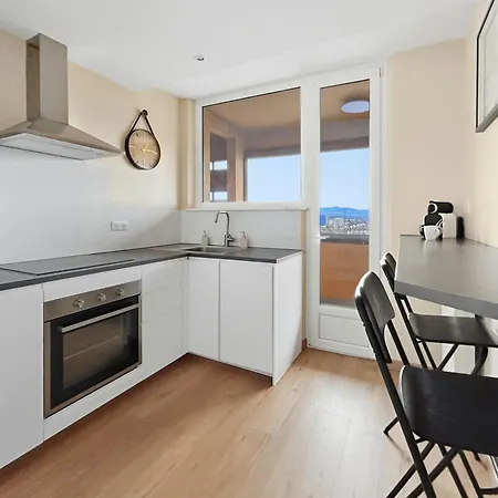 Apartment T2 Confortable Proche Commerces & Bale Saint-Louis (Haut-Rhin)