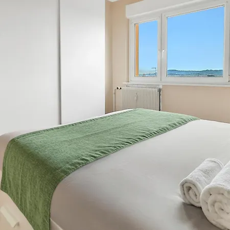 T2 Confortable Proche Commerces&bâle *