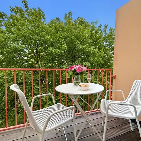 T2 Confortable Proche Commerces & Bale Apartment Saint-Louis (Haut-Rhin)