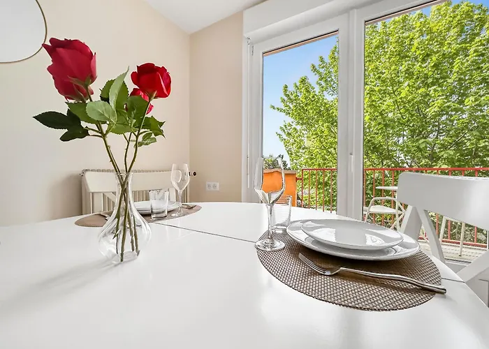 Apartment T2 Confortable Proche Commerces & Bale